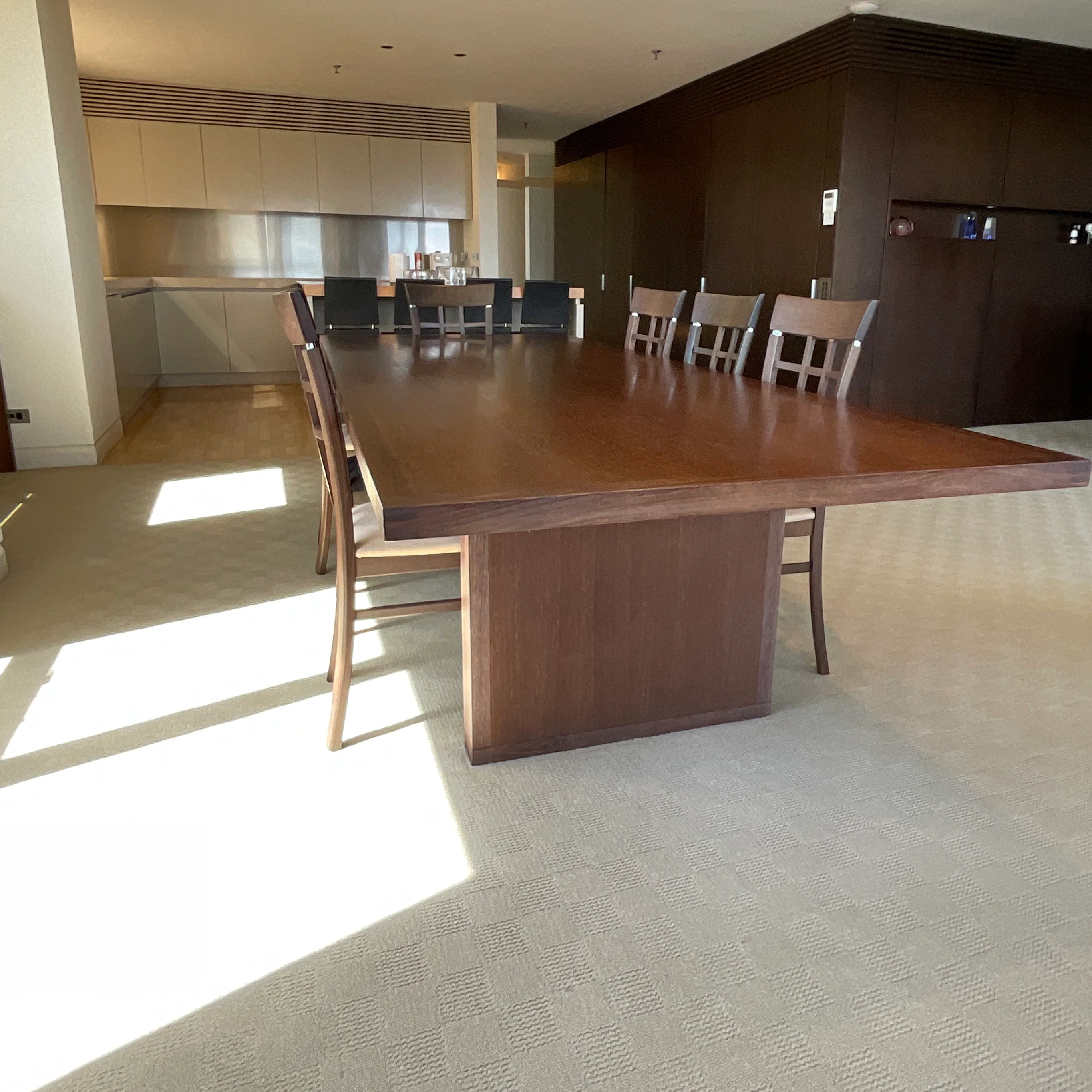 Pre-Owned Designer Tables | Dining, Coffee & Desk Tables
